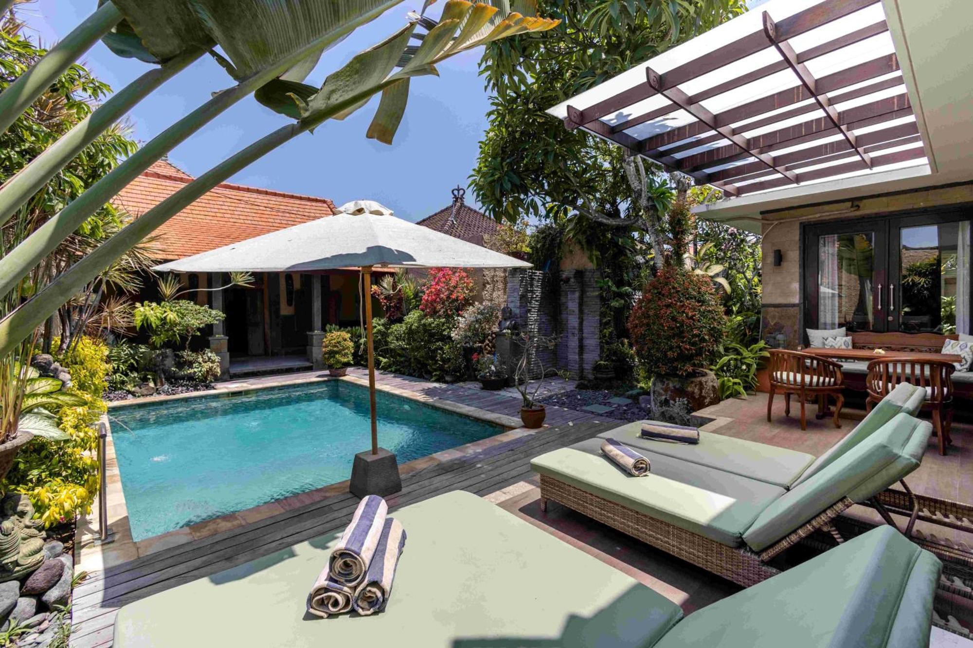 Villa Nesanur - Comfortable & Spacious Beachside Sanur Exterior photo
